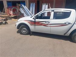 ميتسوبيشي L200